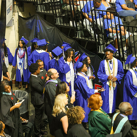 grad-10