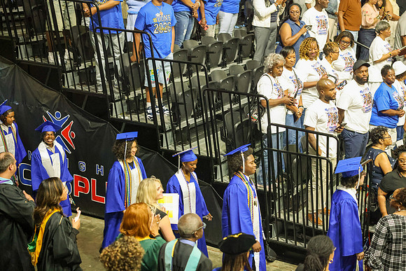 grad-19